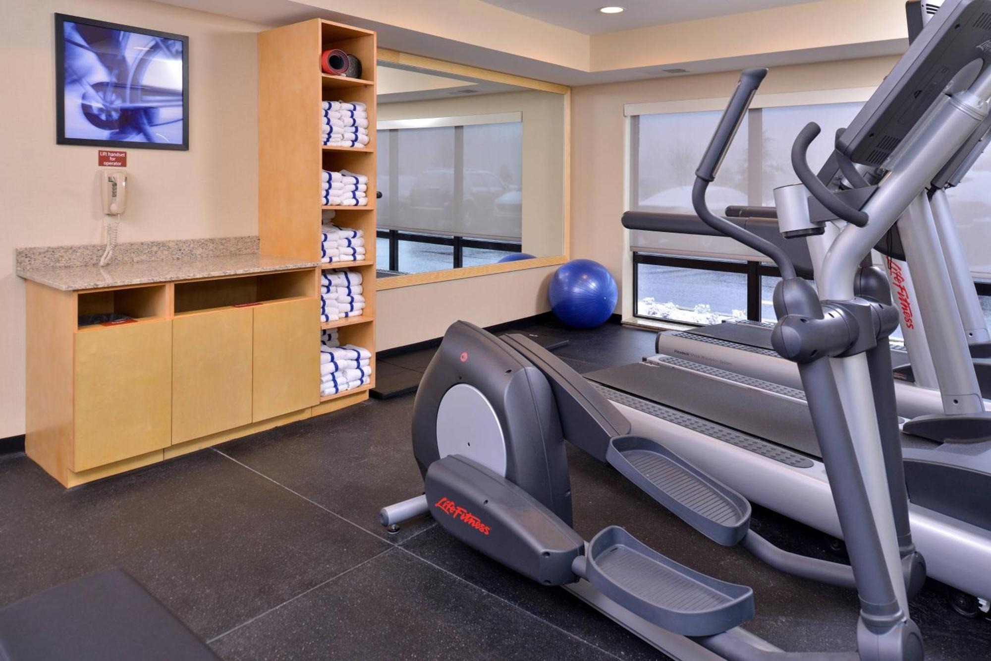 Towneplace Suites By Marriott Detroit Commerce Commerce Township Zewnętrze zdjęcie