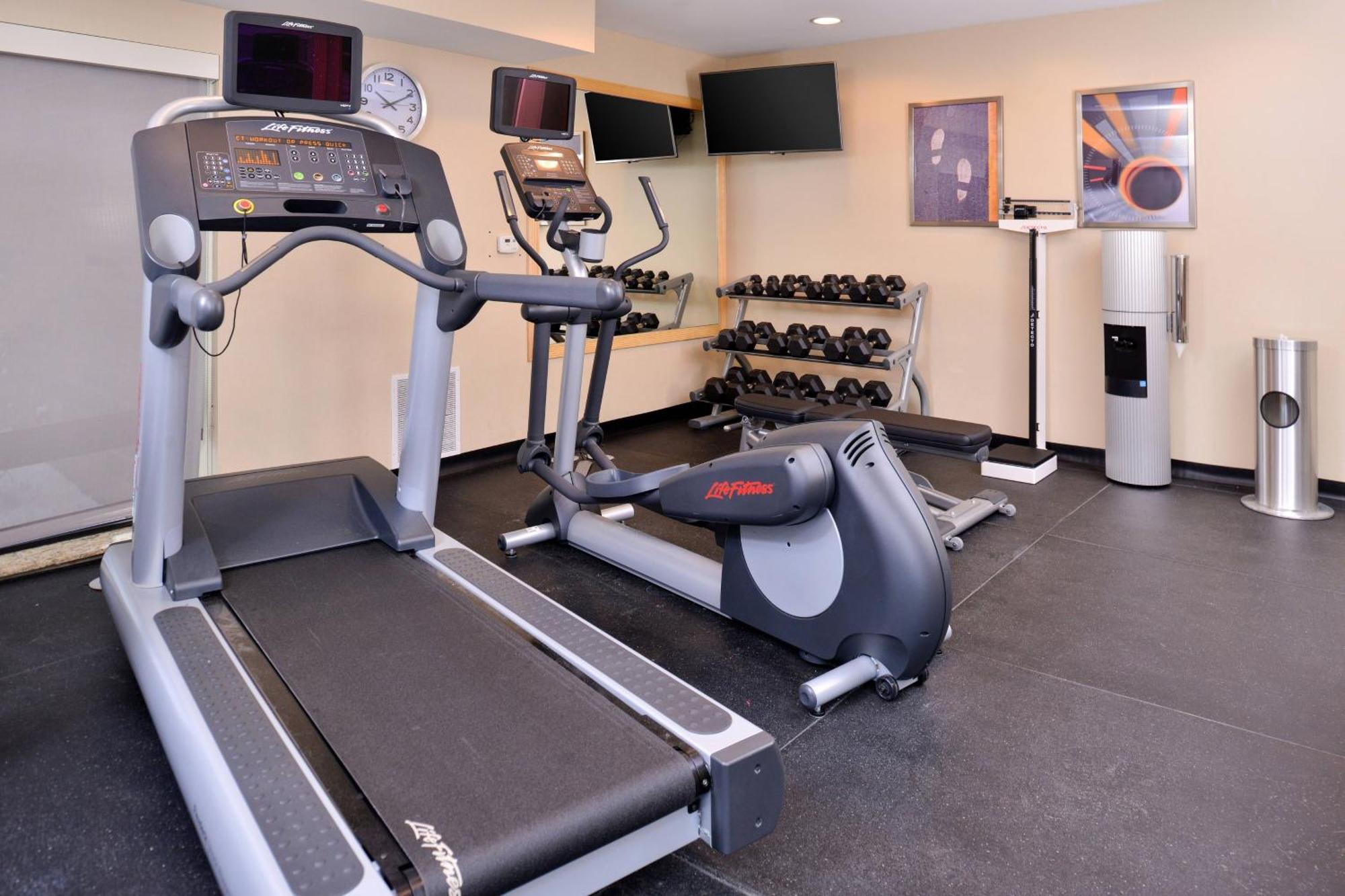Towneplace Suites By Marriott Detroit Commerce Commerce Township Zewnętrze zdjęcie
