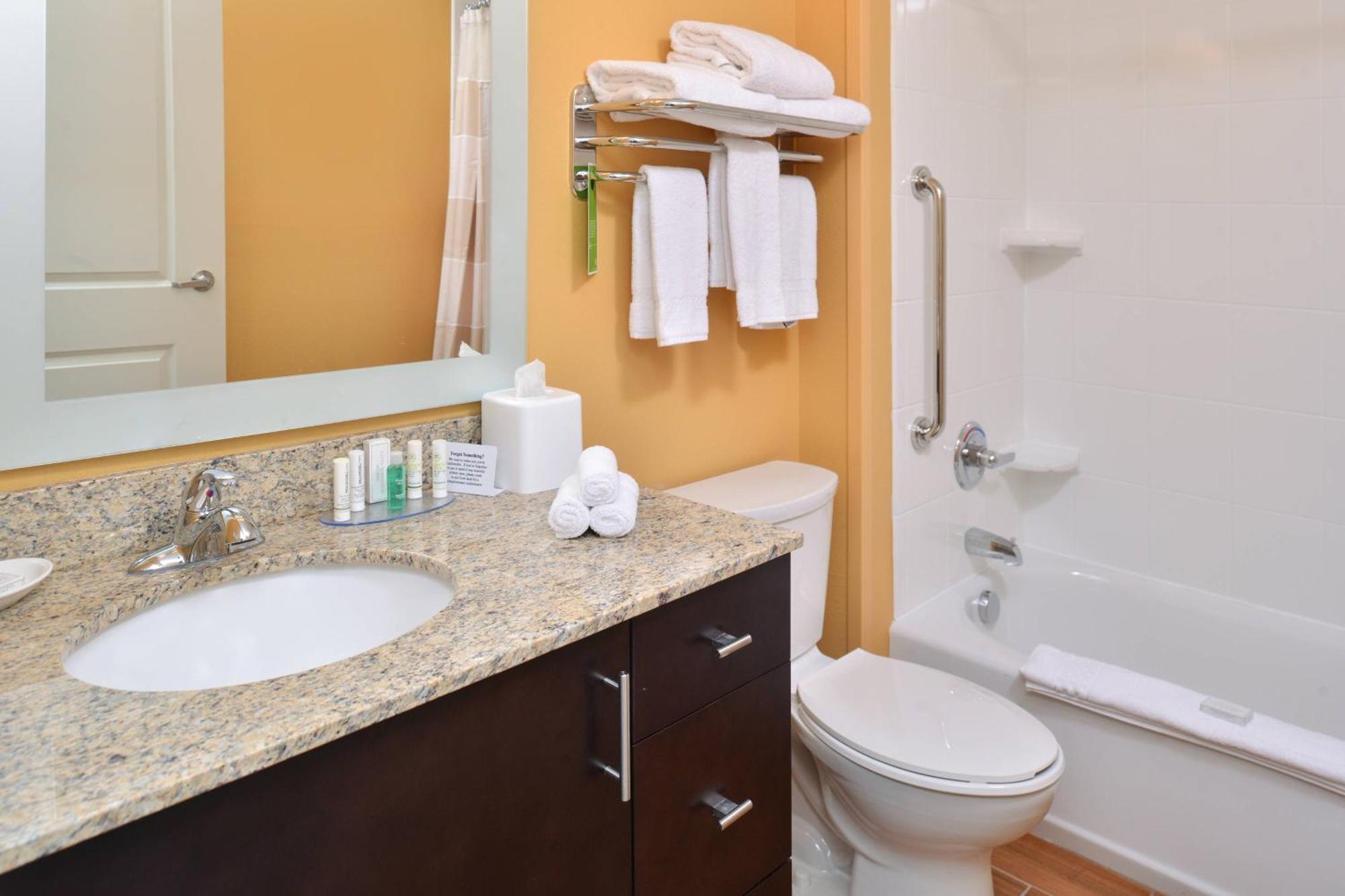 Towneplace Suites By Marriott Detroit Commerce Commerce Township Zewnętrze zdjęcie