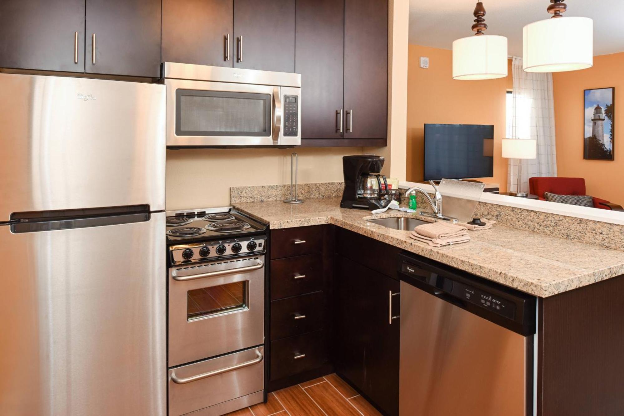 Towneplace Suites By Marriott Detroit Commerce Commerce Township Zewnętrze zdjęcie